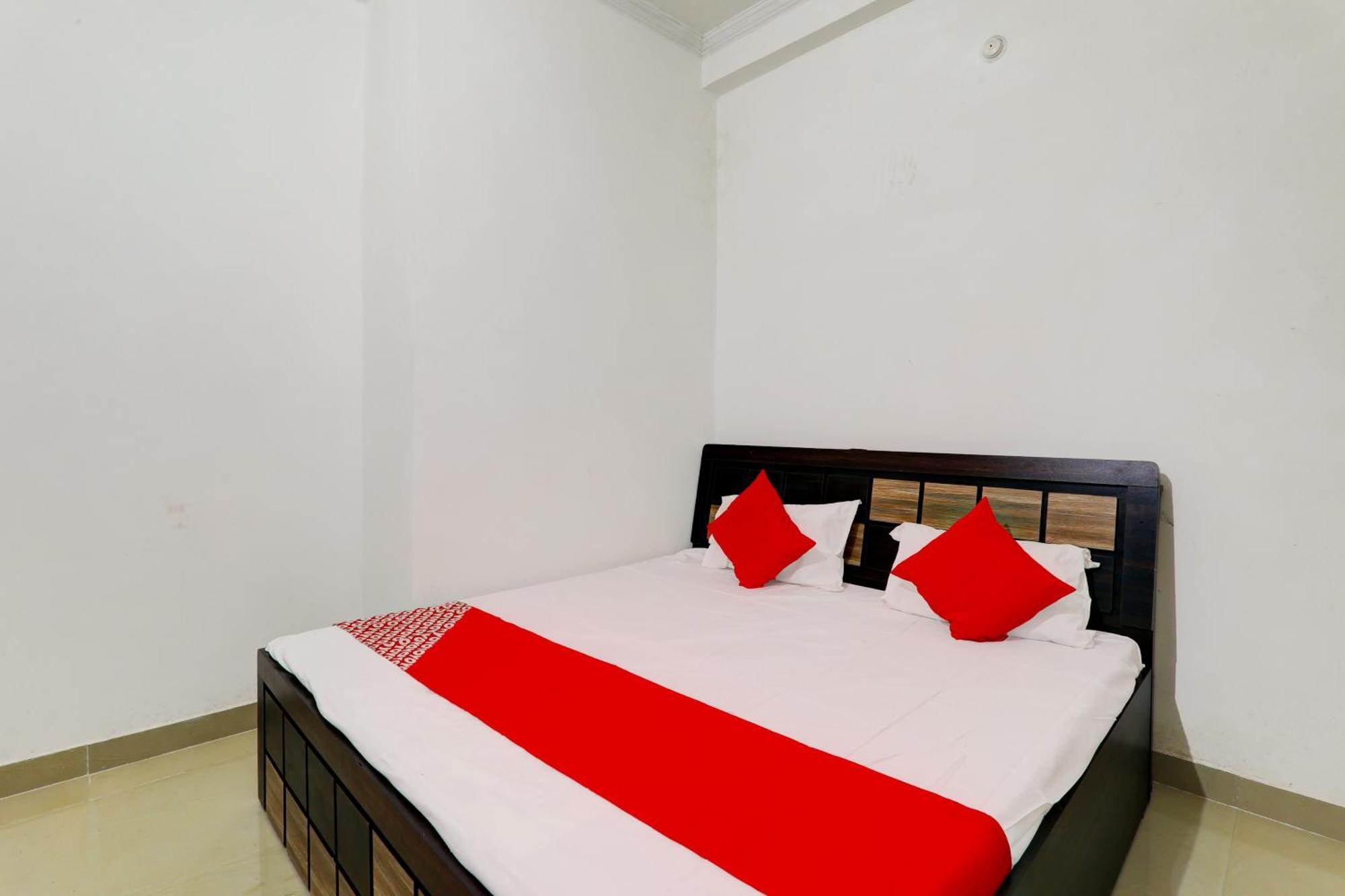 Oyo Flagship Shine Hotel Chinhat 외부 사진